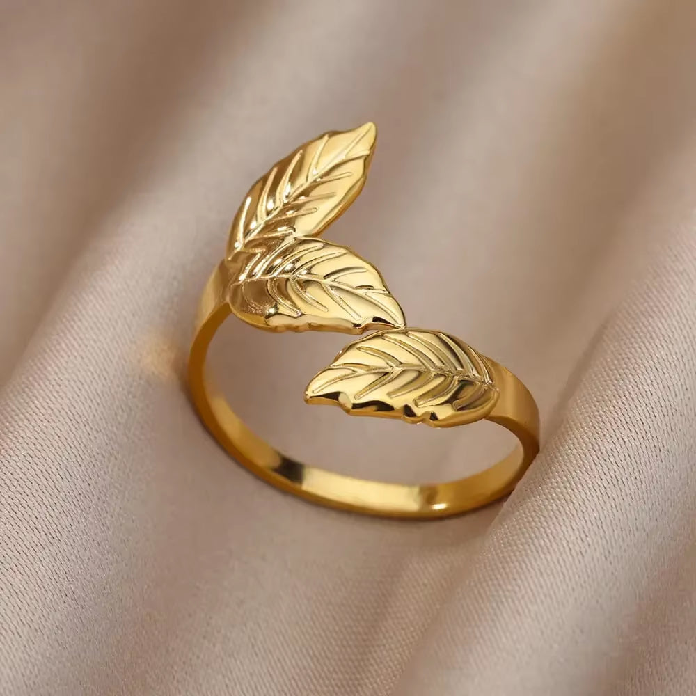 Stainless Steel Rings for Women - Aesthetic Gold Color Vintage Ring Vintage 