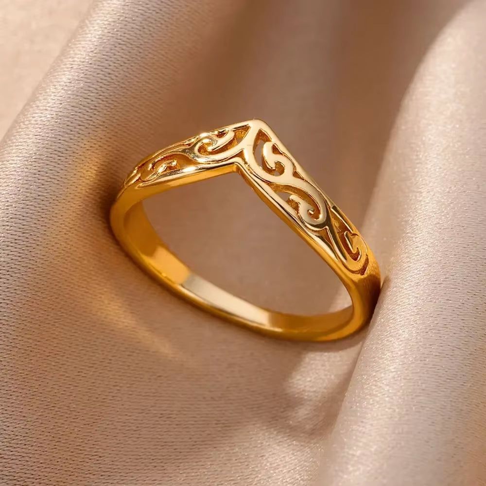 Stainless Steel Rings for Women - Aesthetic Gold Color Vintage Ring Vintage 