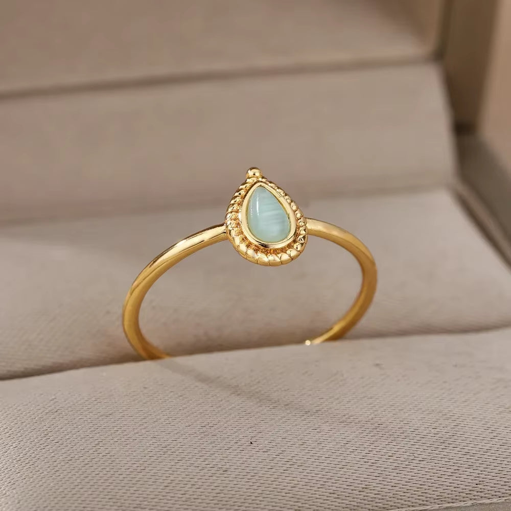 Stainless Steel Rings for Women - Aesthetic Gold Color Vintage Ring Vintage 