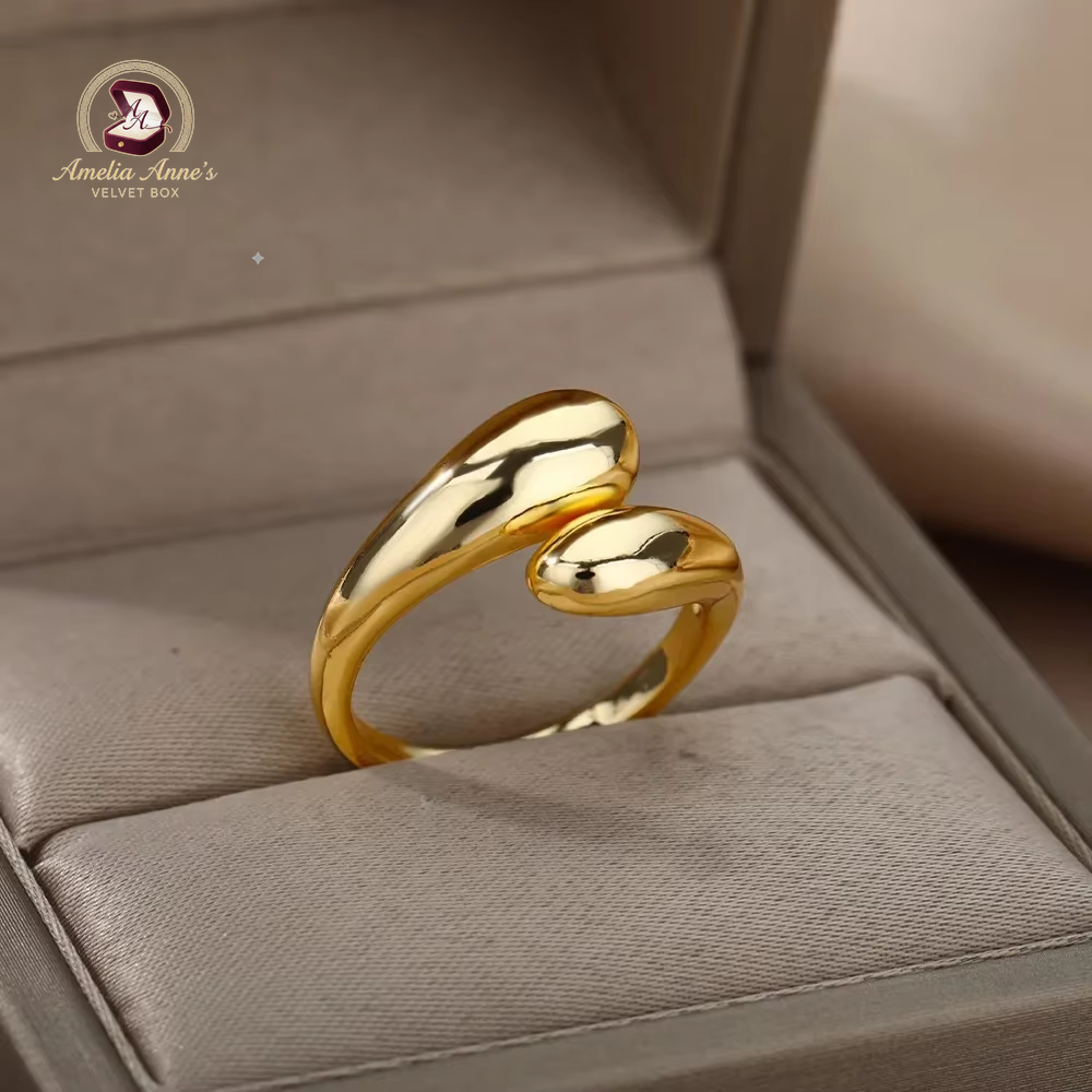 Stainless Steel Rings for Women - Aesthetic Gold Color Vintage Ring Vintage 